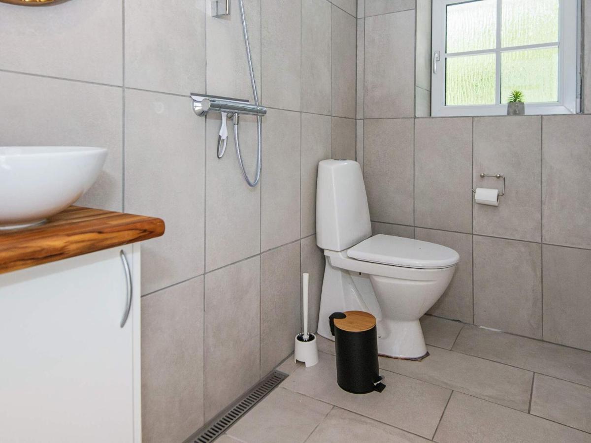 6 Person Holiday Home In Ansager Esterno foto